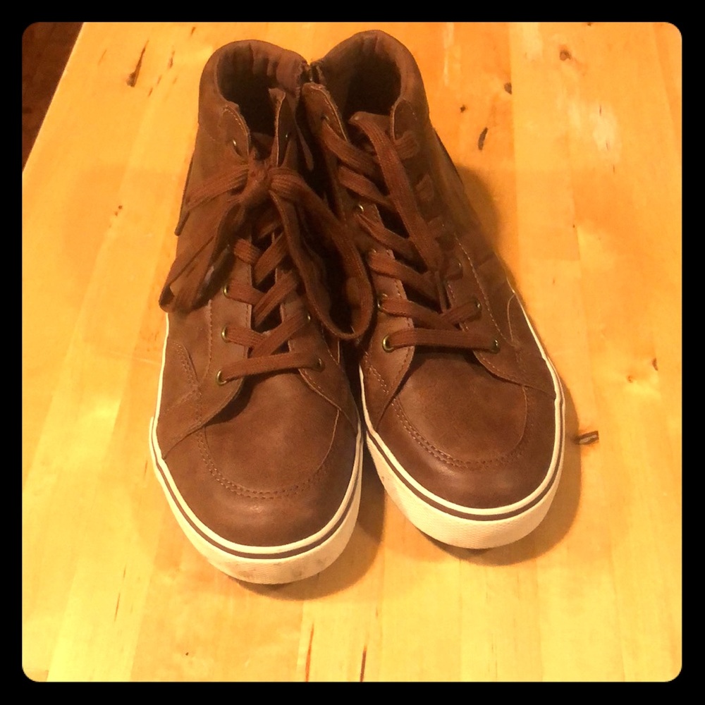 Cat & Jack’s shoes